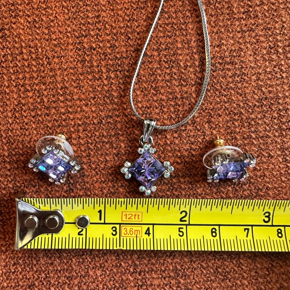 💜 Quality Crystal Jewelry Set - Picture 4 of 9